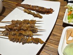 -平娃三宝烧烤·面食(南小街店)