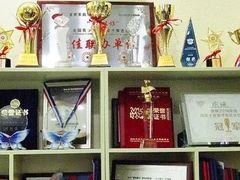 -皇家茱莉亚艺术明星训练基地