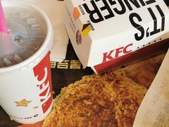 -肯德基(洛川店)