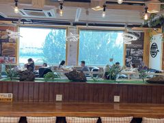 -劳顶笨咖啡(丽水宜家店)