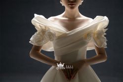 点击看大图 -艾拉·女王婚纱礼服馆