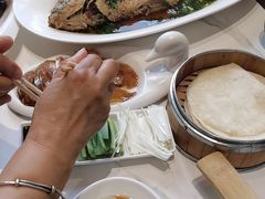 -梅利汴京烤鸭•开封豫菜地标店(东大街店)