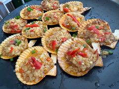 -覃记海鲜美食餐厅