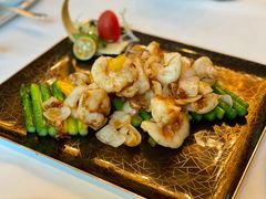 XO酱芦笋百合炒虾球-东海朗廷酒店-唐阁T’ANG COURT 中餐厅
