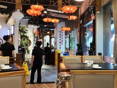 -万重锦·人文川菜馆(骡马市店)