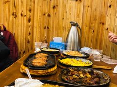 -老东镇啤酒屋海鲜加工·蒸汽海鲜·海鲜烧烤(台东店)