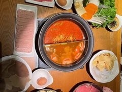 -呷哺呷哺(融创茂店)