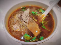 咖喱牛肉粉丝汤-东泰祥生煎馆(重庆北路店)