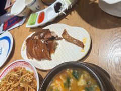-满园烤鸭·春饼(抚顺万达店)