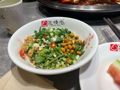 -忘情水鱼头·鲜鱼火锅(滨江中路店)