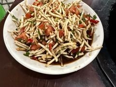 -朝伟清真铜瓢牛肉馆(三十年老·店)