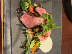 -恰餐厅及酒吧 CHAR Bar & Grill (北京丽都皇冠假日店)