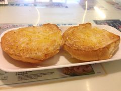 猪仔包-翠华餐厅(旺角文华商场店)