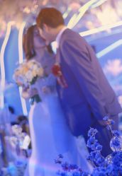 -艾米丽婚纱礼服