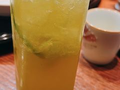 -映水芙蓉(长宁来福士店)