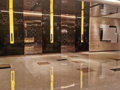 -上海龙之梦万丽酒店