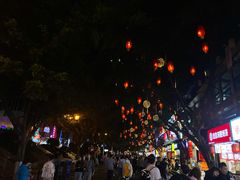 -八一路好吃街(雨田商务大厦店)