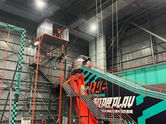 -极限PLAY运动娱乐新世界·团建派对潮玩休闲馆·室内蹦极高空游乐园
