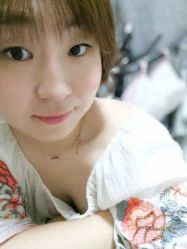 -进巍美甲美睫店