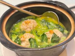 蟹粉狮子头-镇扬菜馆