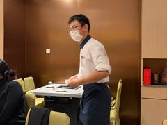 -海底捞火锅(王府井银泰in88店)