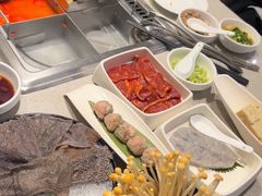 -海底捞火锅(宝龙广场夜宵主题店)