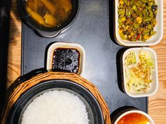 -谷田稻香·砂锅菜(川沙百联店)