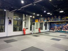 -成杰格斗·拳击·柔术·防身术(建设路店)