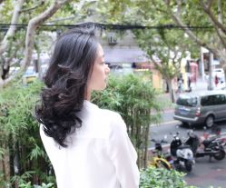 -PE SALON