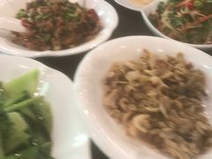 -湘肠香火锅店(团结湖店)