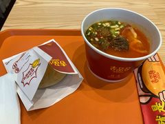 番茄米粉-吉品合酥脆烤饼(太平洋森活天地店)