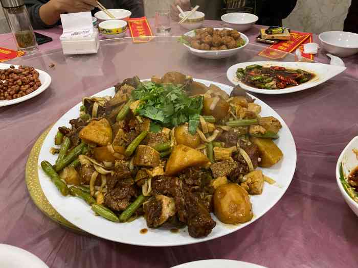 金鸡滩烩菜馆(桃花园店)-"记忆中金鸡滩大烩菜是上世纪九十年代流行起