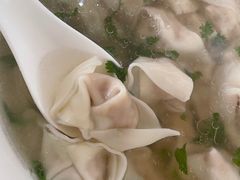 -周震馄饨