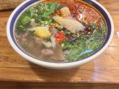 -云阿蛮云南生烫牛肉米线(奉贤路店)