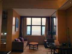 -中山利和希尔顿酒店