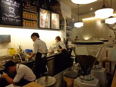 -星巴克臻选(广州沙面店)