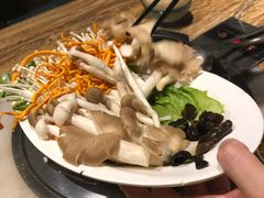 -润泽园椰子鸡(汇一城店)