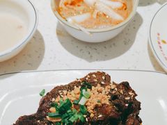 -三人行骨头王火锅(长寿店)