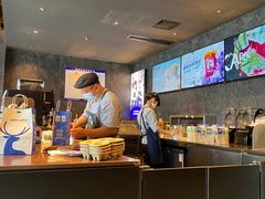 -瑞幸咖啡(大连罗斯福广场一层店)