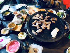 -Dombe豚(黑猪肉街店)