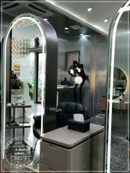 -Tloml salon