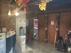 -暴风岛沉浸式体验馆(百联世纪店)