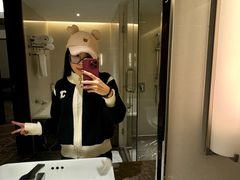-广州中心皇冠假日酒店
