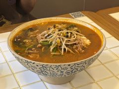 -粉八·云南米线·建水烧烤(常熟路店)