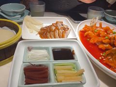 -韵秋荷(宝山龙湖天街店)