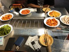 -马路牙子地桌烤肉(工体店)