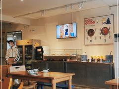 大堂-包整·丝娃娃(一览甲秀楼风景店)