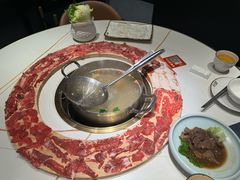 -牛人日志·鲜牛肉骨汤火锅(万科里瑧店)