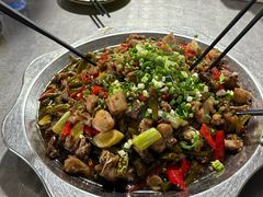 -廖哥泡椒兔(峨眉店)