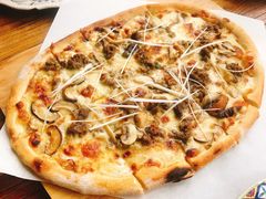 -I HOLIC艾豪丽披萨(KKone店)